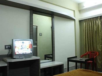 Mannars Deluxe Lodge Mysore Bagian luar foto